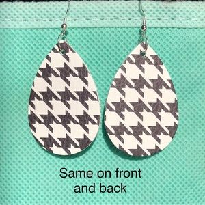 Black and White Houndstooth Faux Leather Teardrop Earrings